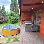 Apartment U Jedrusia W Ogrodzie