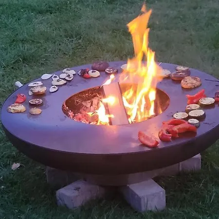 Appartement U Jedrusia W Ogrodzie