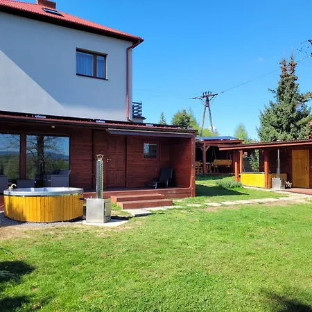 Apartment U Jedrusia W Ogrodzie *