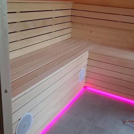 Appartement U Jedrusia W Ogrodzie